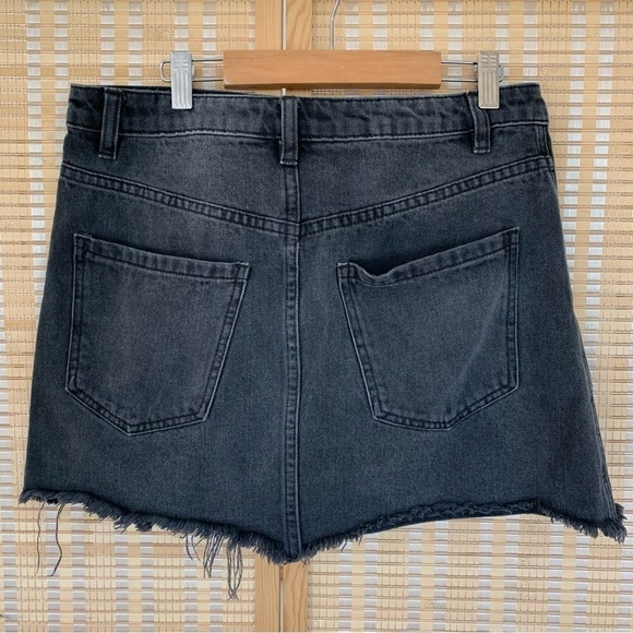 We the Free black denim full zipper up mini skirt, size 27 - Picture 4 of 9